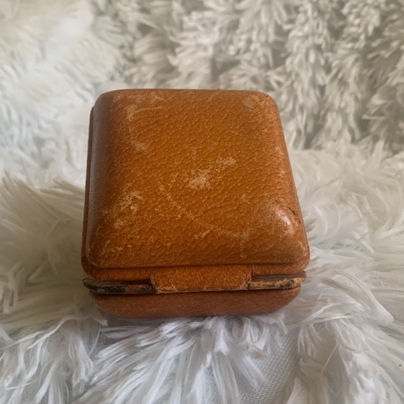 Vintage Sure-Alarm Travel Alarm Clock - Picture 2 of 4